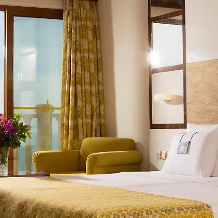 Defne Dream 4* סייד